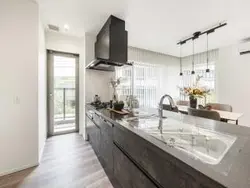 【東京都/渋谷区神宮前】THE COURT神宮外苑 キッチン