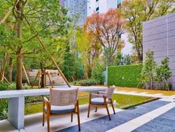 【東京都/千代田区四番町】パークコート千代田四番町 敷地内