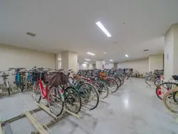 【東京都/千代田区神田神保町】東京パークタワー 駐輪場