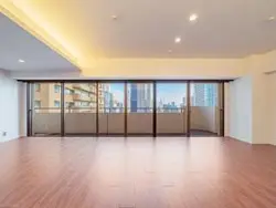 【東京都/港区六本木】アークタワーズ ウエスト リビング・ダイニング