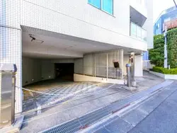 【東京都/渋谷区東】パークハウス広尾 駐車場