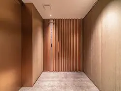 【東京都/渋谷区神宮前】 プラウド神宮前 玄関