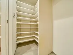 【東京都/港区三田】パークコート麻布十番ザ・タワー 玄関：シューズインクローゼット