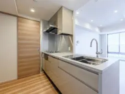 【神奈川県/横浜市神奈川区鶴屋町】THE YOKOHAMA FRONT TOWER キッチン