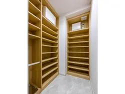 【神奈川県/横浜市神奈川区鶴屋町】THE YOKOHAMA FRONT TOWER 収納：シューズインクローゼット