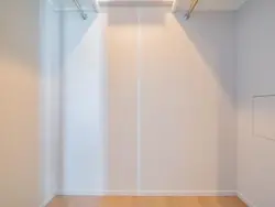 【東京都/渋谷区東】プラウド渋谷東 洋室：約7.1帖の洋室内のウォークインクローゼット