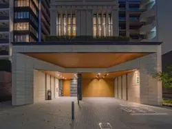 【東京都/港区虎ノ門】シティタワー虎ノ門 エントランス：夜に撮影