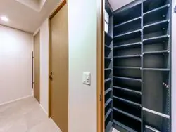 【東京都/千代田区六番町】ザ・パークハウス千代田六番町 収納：シューズインクローゼット