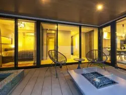 【東京都/世田谷区若林】クレヴィア三軒茶屋  テラス