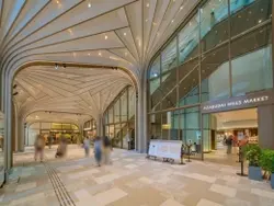 【東京都/港区麻布台】麻布台ヒルズ B1街区 麻布台ヒルズマーケット（現地より約190m）