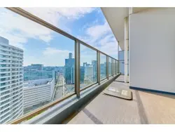 【神奈川県/横浜市西区みなとみらい】ブリリアグランデみなとみらい パークフロントタワー バルコニー