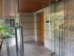 【東京都/港区元麻布】マジェス元麻布ガーデンズ　D棟 Ｄ棟．オートロック