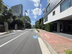 【東京都/渋谷区東】HILLPEAK　TOKIWAMATSU 前面道路（２０２６年９月撮影）