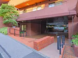 【東京都/港区赤坂】赤坂グランドハウス エントランス