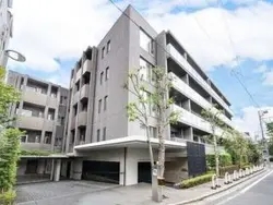 【東京都/港区白金】ザ・パークハウス白金 外観：三菱地所レジデンス分譲「ザ・パークハウス」シリーズ。港区白金6丁目、高台の閑静な邸宅街に存します。