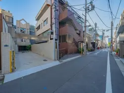 【東京都/渋谷区神宮前】渋谷区神宮前4丁目戸建て 前面道路