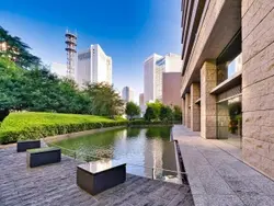 【東京都/港区赤坂】赤坂タワーレジデンストップオブザヒル 敷地内