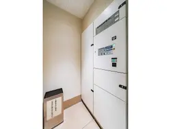 【東京都/港区南麻布】パーク・コート南麻布ヒルトップレジデンス 宅配BOX