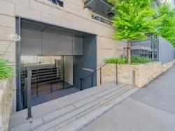 【東京都/渋谷区広尾】オープンレジデンシア広尾　ザ・ハウス サウスコート エントランス