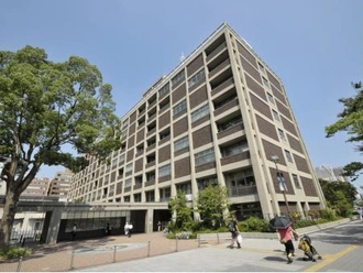 横浜市役所