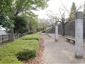 七曲見晴児童公園