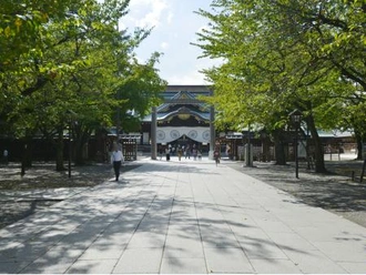 靖国神社