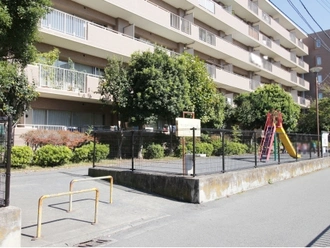 下小田中つばき公園