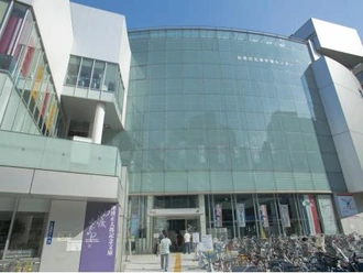 台東区立中央図書館