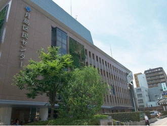月島図書館（月島区民センター内3F）