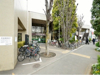 国分寺市立本多公民館・図書館