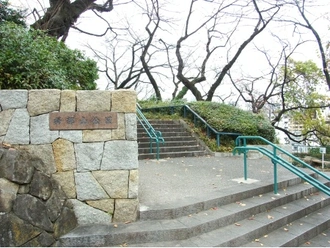 掃部山公園