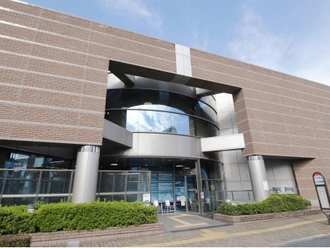 世田谷区立砧図書館