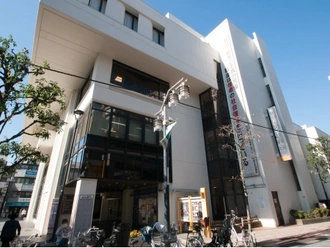 烏山区民センター