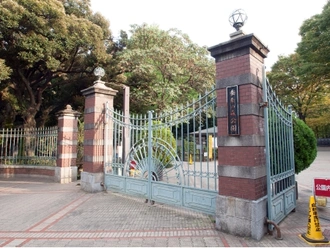 蚕糸の森公園