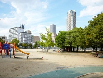 磯路中央公園