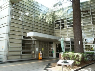 杉並区立中央図書館
