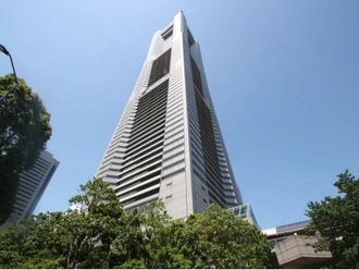 横浜ランドマークタワー