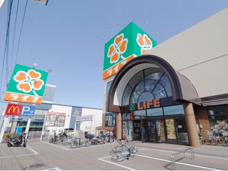 ライフ新座店