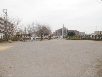 緑川西公園
