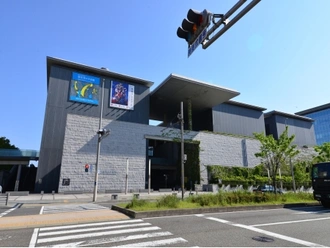 兵庫県立美術館