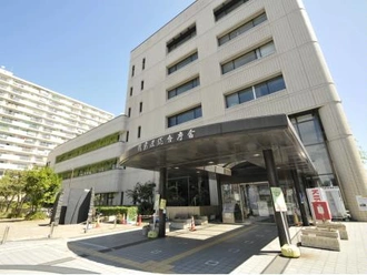 鶴見区役所