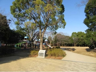 鶴亀松公園