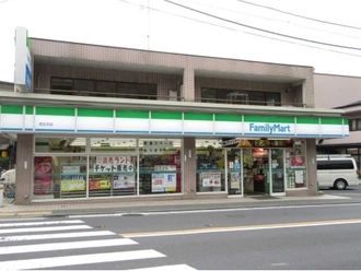 ファミリーマート西生田店