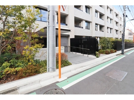 ブランズ牛込柳町 の購入・売却・中古相場価格なら - ノムコム