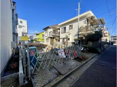 東京都新宿区西落合2丁目