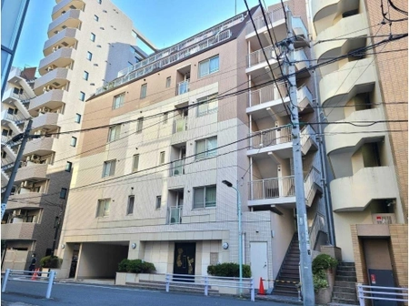 東京都港区麻布十番3丁目