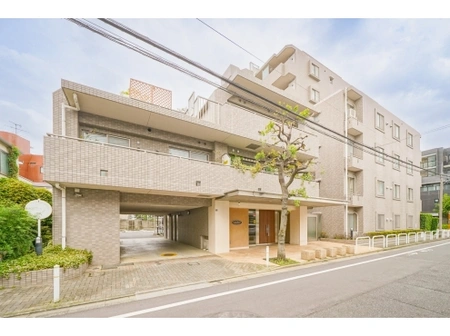 東京都板橋区南常盤台2丁目