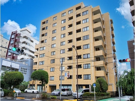 東京都新宿区南山伏町
