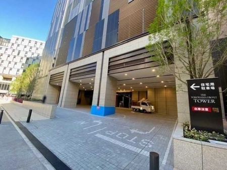 THE YOKOHAMA FRONT TOWER｜中古
