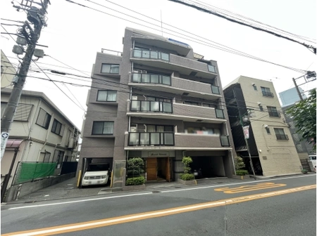 東京都世田谷区等々力8丁目